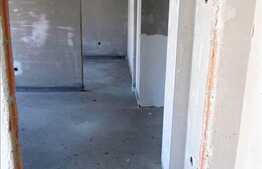 3 camere, semifinisat, imobil nou, cu o terasa de 25 mp!