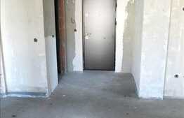 3 camere, semifinisat, imobil nou, cu o terasa de 25 mp!