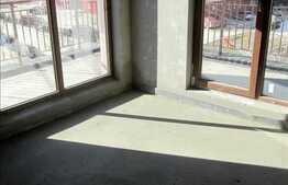 3 camere, semifinisat, imobil nou, cu o terasa de 25 mp!