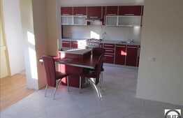 Vanzare 3 camere, 93 mp decomandat! Boxa, GARAJ, plus loc parcare acoperit!