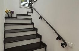 Casa tip duplex, 5 camere, 112mp, garaj, 2 terase, 260 mp de teren, Gilau