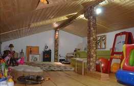 2 camere, 62 mp utili, 40 mp pod amenajat, 12 mp balcon in zona Macesului!