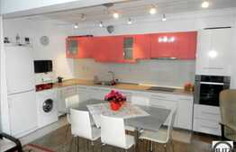 Vanzare apartament 2 camere, 62 mp, parcare, zona Oncos!