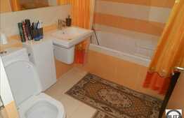 Vanzare apartament 2 camere, 62 mp, parcare, zona Oncos!