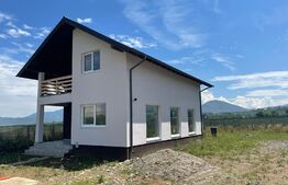 Casa 4 camere 160 mp utili 600 mp teren incalzire in pardoseala, Tohanu Nou