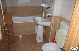 2 camere, 50 mp, garaj, zona strazii Liviu Rebreanu!