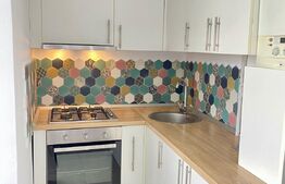 Apartament proaspat renovat de 3 camere, 80mp, zona Centrala