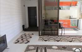 Vanzare 2 camere, 56 mp, balcon, zona strazii Eroilor! Pozitionare Sudica!