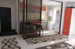 Vanzare 2 camere, 56 mp, balcon, zona strazii Eroilor! Pozitionare Sudica!