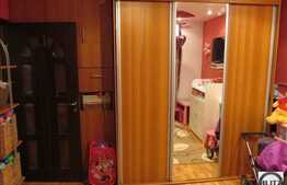 Vanzare 2 camere, 51 mp, decomandat, zona pietei Floresti! Parcare cu CF!