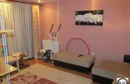 Vanzare 2 camere, 51 mp, decomandat, zona pietei Floresti! Parcare cu CF!