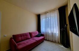 Apartament 2 camere, etaj 1, 54mp, parcare, zona VIVO