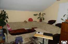 Mansarda cu 2 camere, 55 mp utili, balcon, zona Muzeul Apei! POD! Parcare!