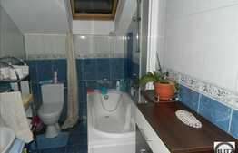 Mansarda cu 2 camere, 55 mp utili, balcon, zona Muzeul Apei! POD! Parcare!