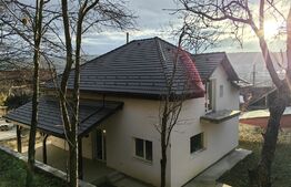 Casa individuala 151mp, 5 camere, curent trifazic teren 580mp in Chinteni