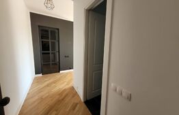 Apartament 2 camere, 56 mp, terasa de 50 mp, zona Centrala