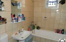 Vanzare 1 camera, 31 mp, balcon, decomandat, zona strazii Porii! Parcare cu CF!