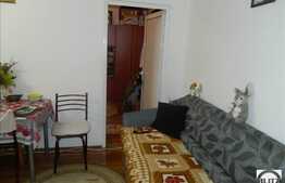 Vanzare 1 camera, 31 mp, balcon, decomandat, zona strazii Porii! Parcare cu CF!