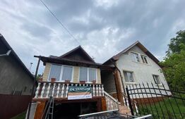  Casă individuală 4 camere, 130 mp, grădină/livadă 800 mp, zona Dambul Rotund