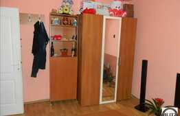 1 camera, 39 mp, balcon, decomandat, imobil nou, zona strazii Eroilor!