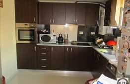 Apartament pe doua nivele, 104 mp, zona Muzeul Apei! A.C! Parcare cu CF!