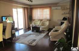 Apartament pe doua nivele, 104 mp, zona Muzeul Apei! A.C! Parcare cu CF!