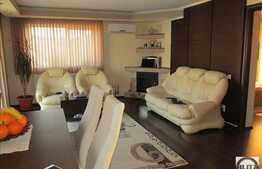 Apartament pe doua nivele, 104 mp, zona Muzeul Apei! A.C! Parcare cu CF!