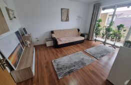 Apartament spatios, 39mp, etaj intermediar, parcare, zona Florilor