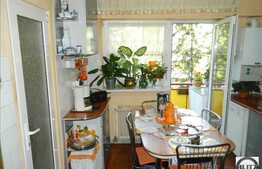 Vanzare apartament cu 4 camere, 105 mp, finisaje moderne Zona Piata ENGELS