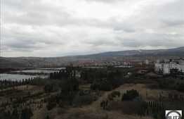 Apartament 2 camere, 43 mp utili, boxa la subsol, zona strazii Padis!