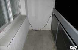 De vanzare 2 camere, 51 mp, etaj intermediar, boxa la subsol, zona Alverna!