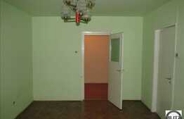 De vanzare 2 camere, 51 mp, etaj intermediar, boxa la subsol, zona Alverna!