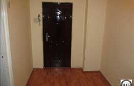 De vanzare 2 camere, 51 mp, etaj intermediar, boxa la subsol, zona Alverna!