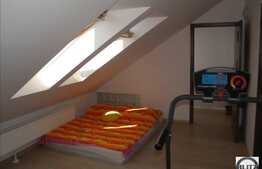 Vanzare apartament cu 3 camere, 104 mp,  zona Oncos