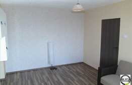 De vanzare 2 camere, 47 mp utili, semidecomandat, boxa, zona Iulius Mall!