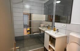 Apartament 2 camere, decomandat, 50mp, 2 balcoane, parcare CF, Manastur