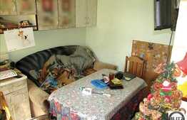 De vanzare apartament 2 camere, 44 mp utili, decomandat, zona strazii Busteni!