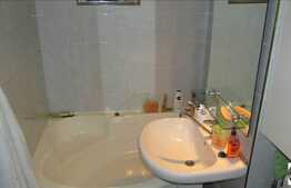 De vanzare 2 camere, 44 mp utili, spatiu de depozitare, zona strazii Padis!