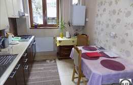 2 camere, decomandat, 67 mp, parcare, zona Hotel Napoca!Mobilat si utilat!