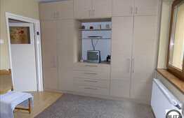 2 camere, decomandat, 67 mp, parcare, zona Hotel Napoca!Mobilat si utilat!