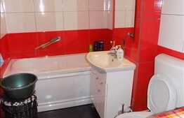 2 camere, decomandat, 67 mp, parcare, zona Hotel Napoca!Mobilat si utilat!