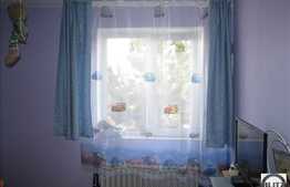 Apartament 2 camere, 32 mp utili, mobilat, zona strazii Busteni