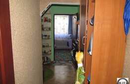 Apartament 2 camere, 32 mp utili, mobilat, zona strazii Busteni