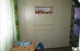 Apartament 2 camere, 32 mp utili, mobilat, zona strazii Busteni