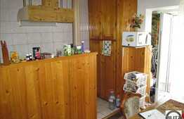 Apartament 2 camere, decomandat, 51 mp, boxa, zona Piata Cipariu