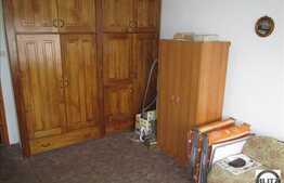 Apartament 2 camere, decomandat, 51 mp, boxa, zona Piata Cipariu