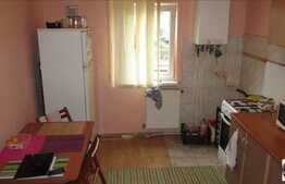 De vanzare 3 camere, 65 mp utili, decomandat, zona strazii Oltului!