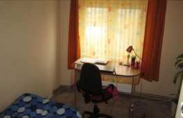 Apartament de vanzare 3 camere, 65 mp utili, decomandat, zona strazii Dunarii!