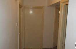 Apartament de vanzare 3 camere, 65 mp utili, decomandat, zona strazii Dunarii!