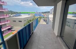 Apartament 3 camere, 57 mp, terasă 32 mp, etaj intermediar, zona Vivo